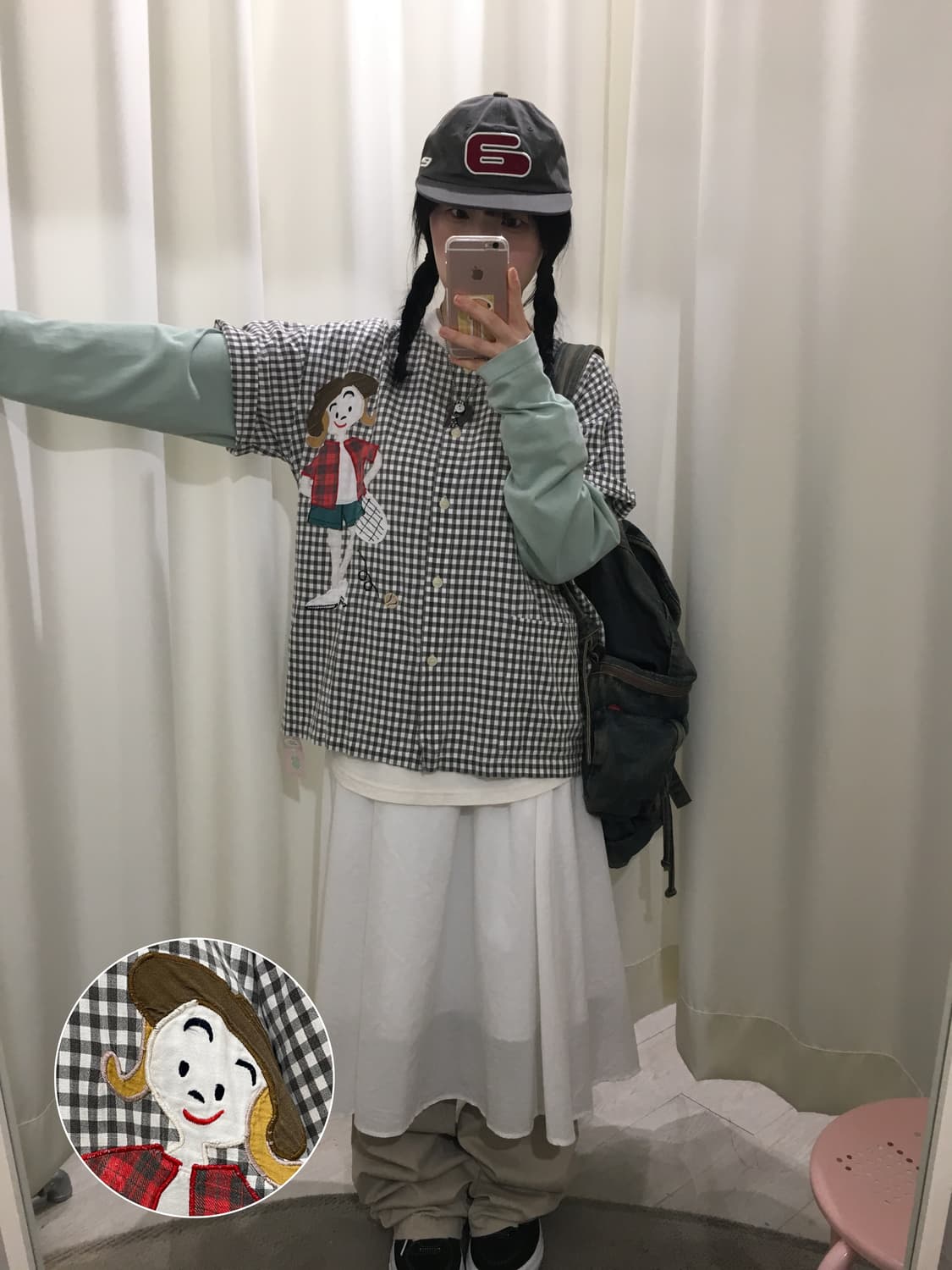 캐릭터 패치 체크 블라우스 상품이미지1