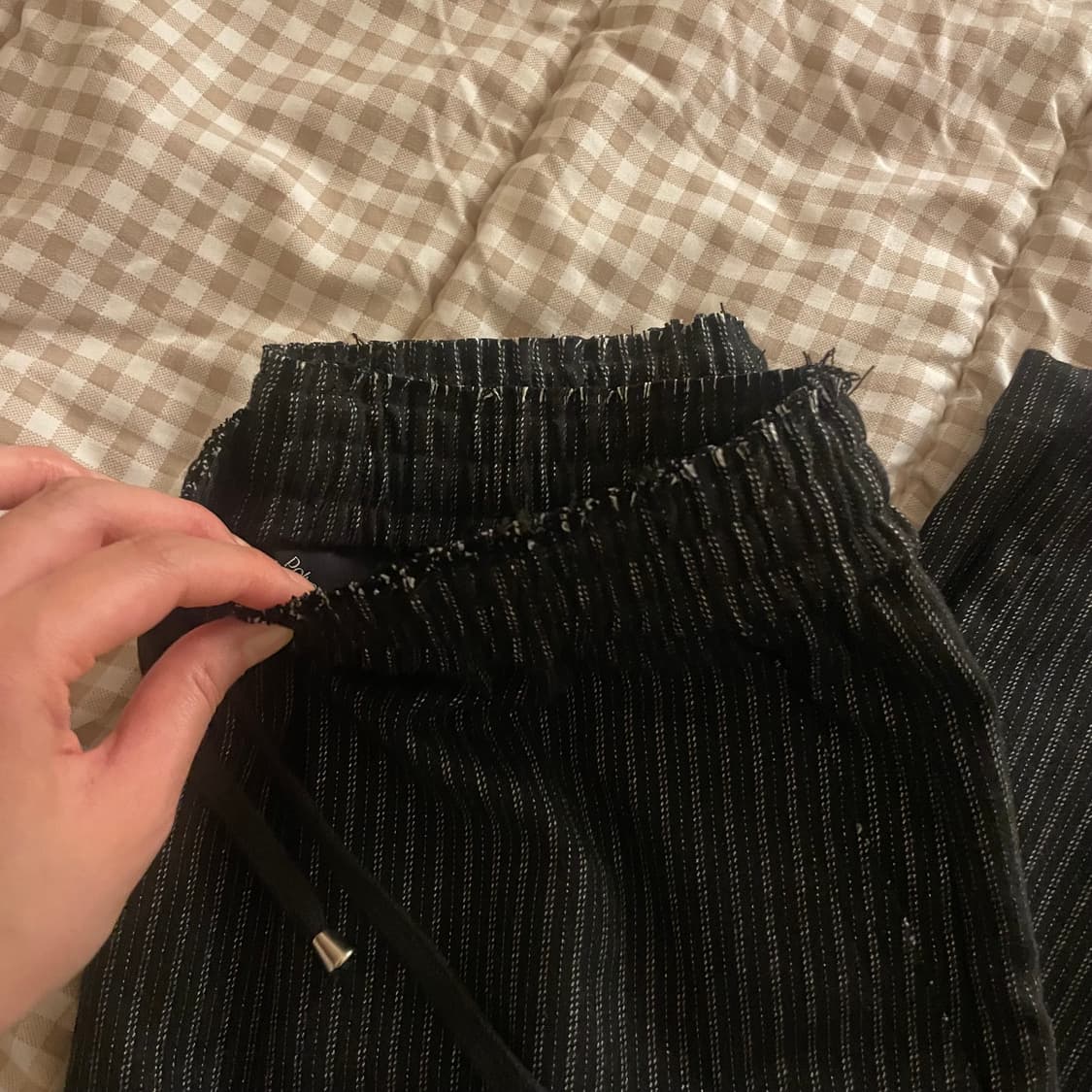 폴리수엠 WARM EFFORTLESS PANTS BLACK 상품이미지10