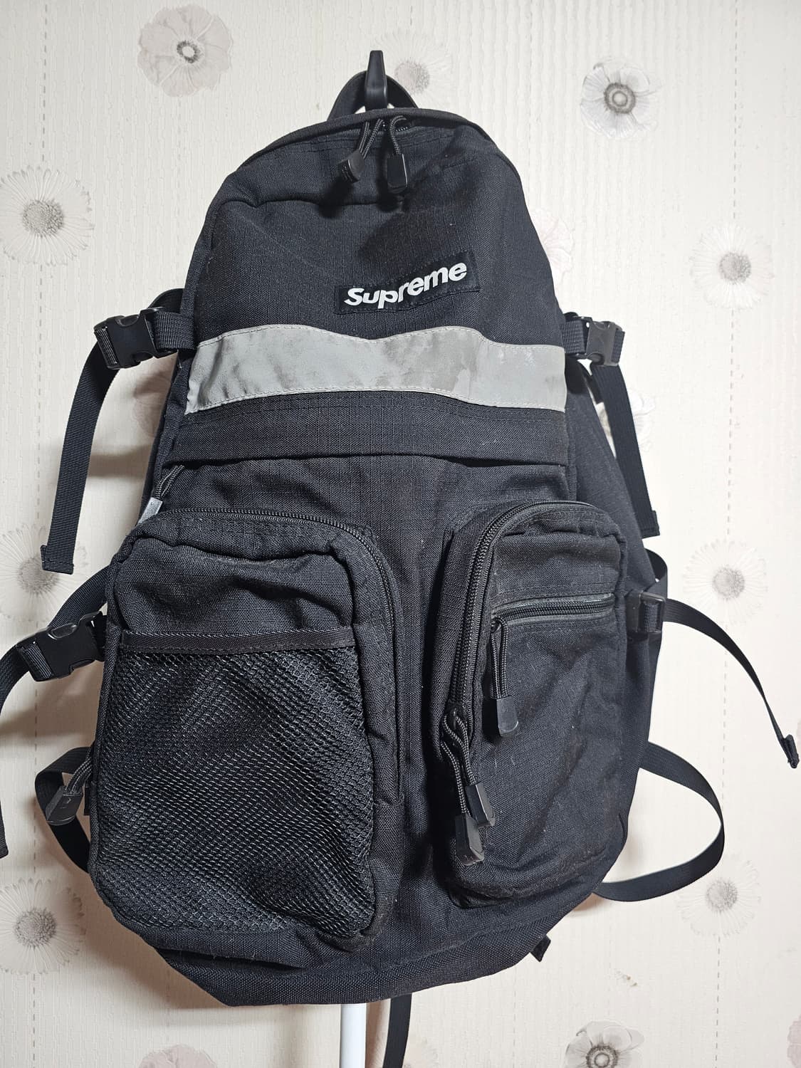 슈프림 14FW 하이비스 백팩 블랙 상품이미지1