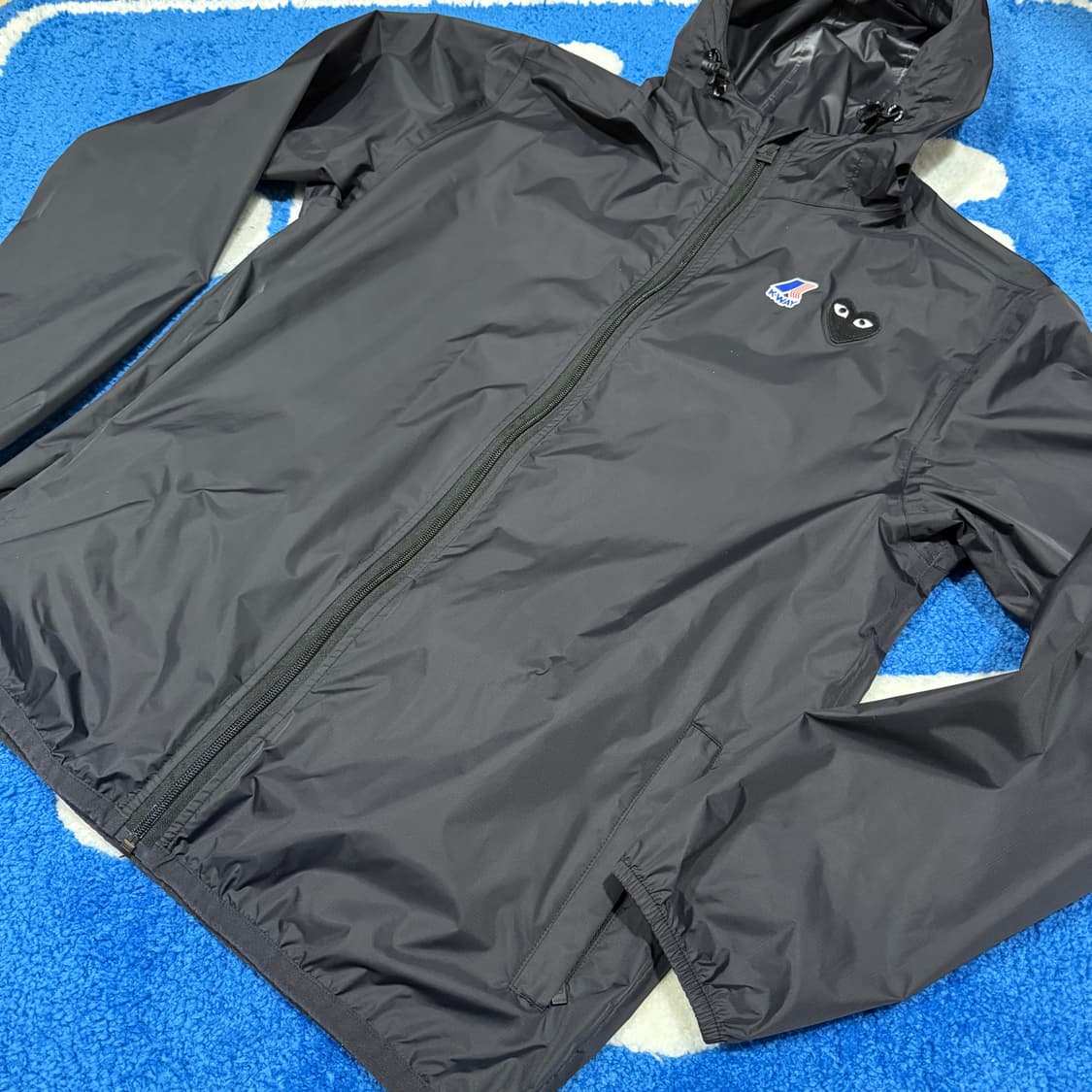 K-Way x 꼼데가르송 블랙 바람막이 상품이미지2