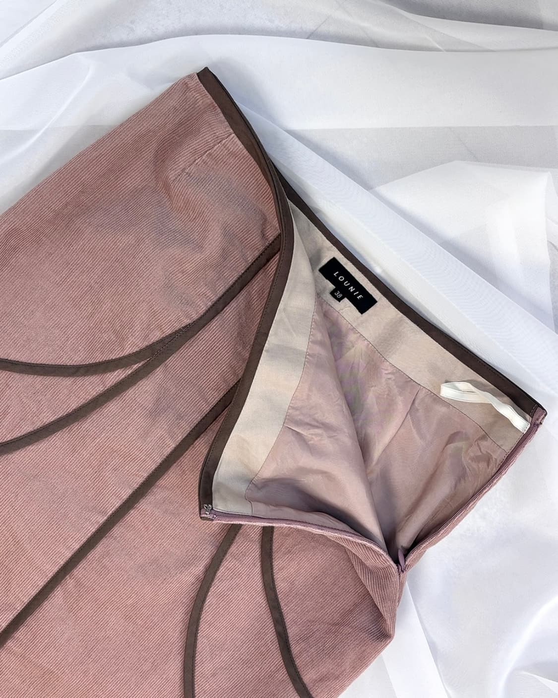 LOUNIE 인디핑크 모카 파이핑 코듀로이 미디 스커트 상품이미지7