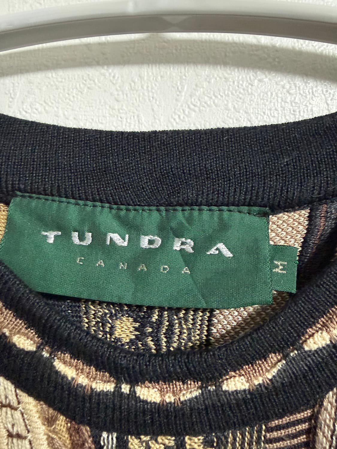 툰드라 캐나다 3D 니트 스웨터 상품이미지3