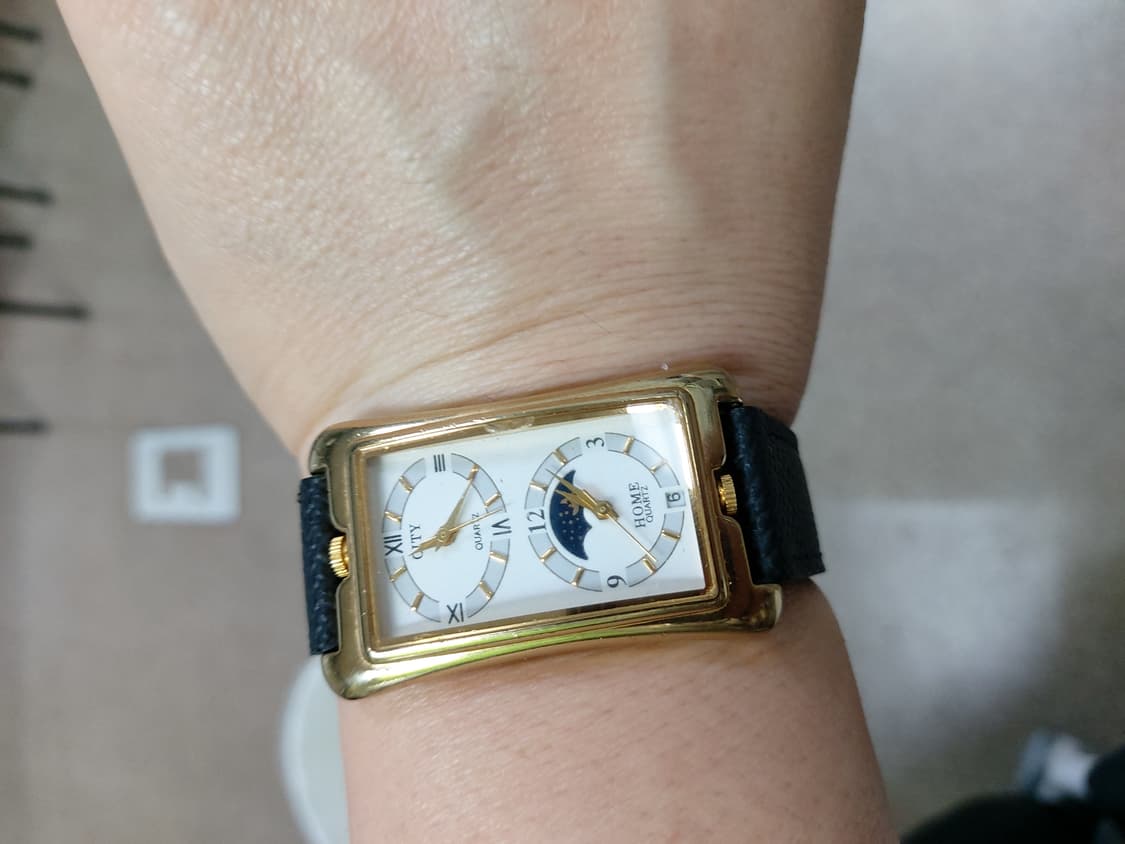 홈에서 제작된 듀얼 문페이즈 남성 가죽 시계 상품이미지4