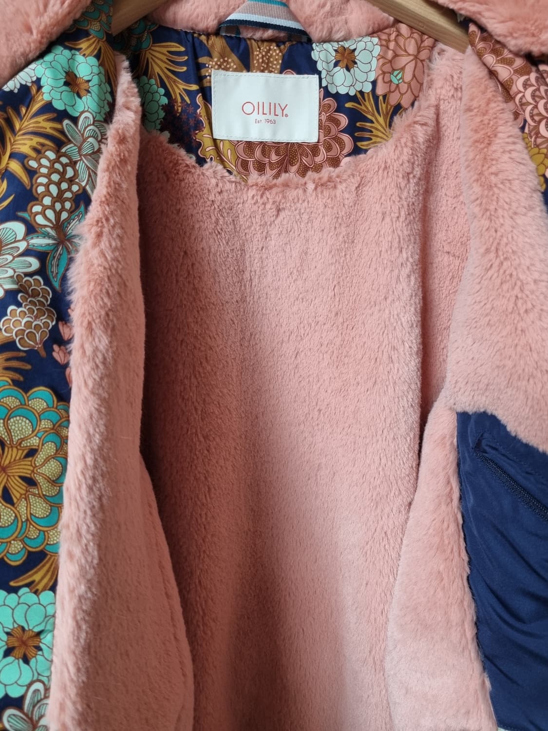 정품) 오일릴리 플라워 프린트 패딩  상품이미지5