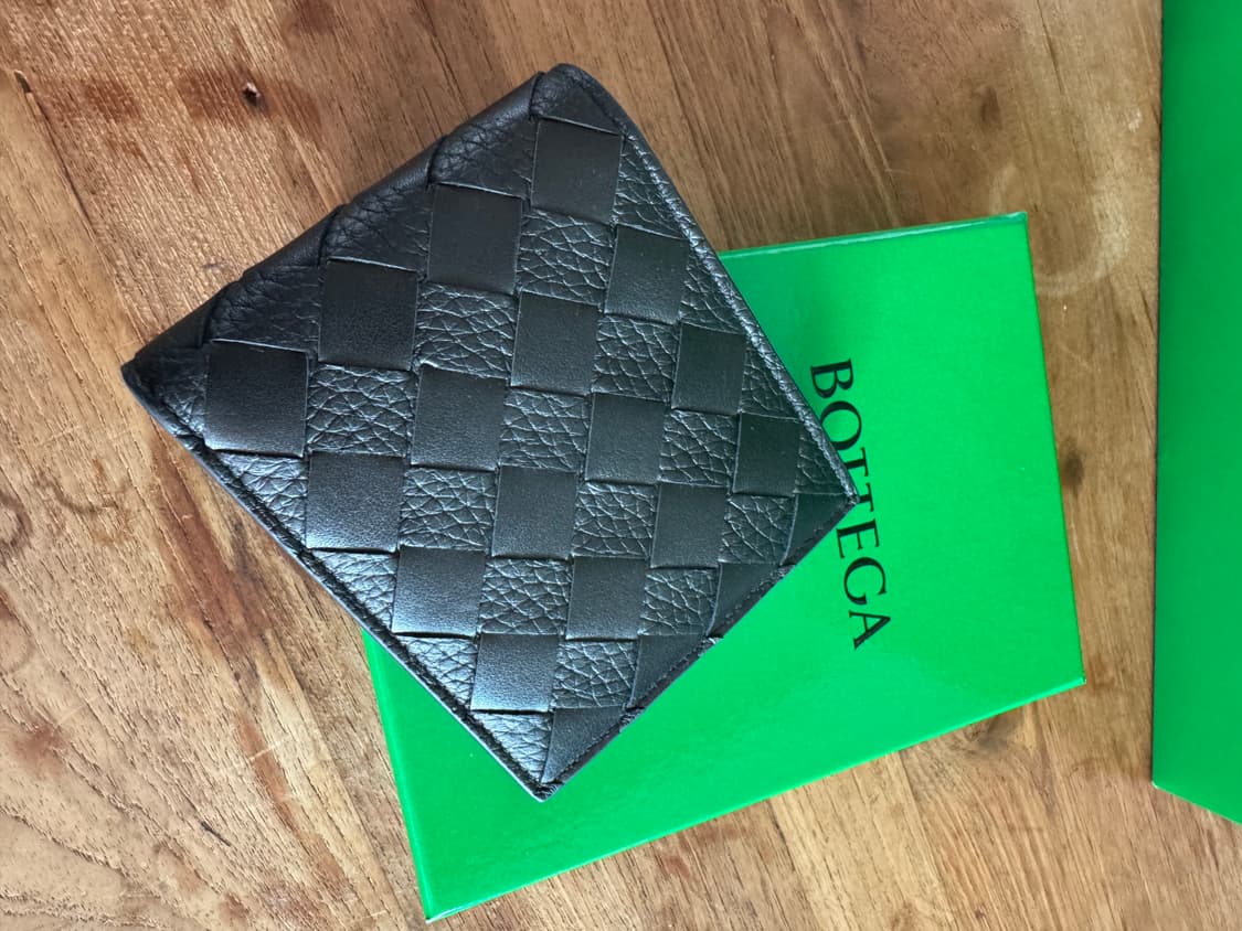 보테가 베네타 인트레치아토 반지갑 상품이미지3