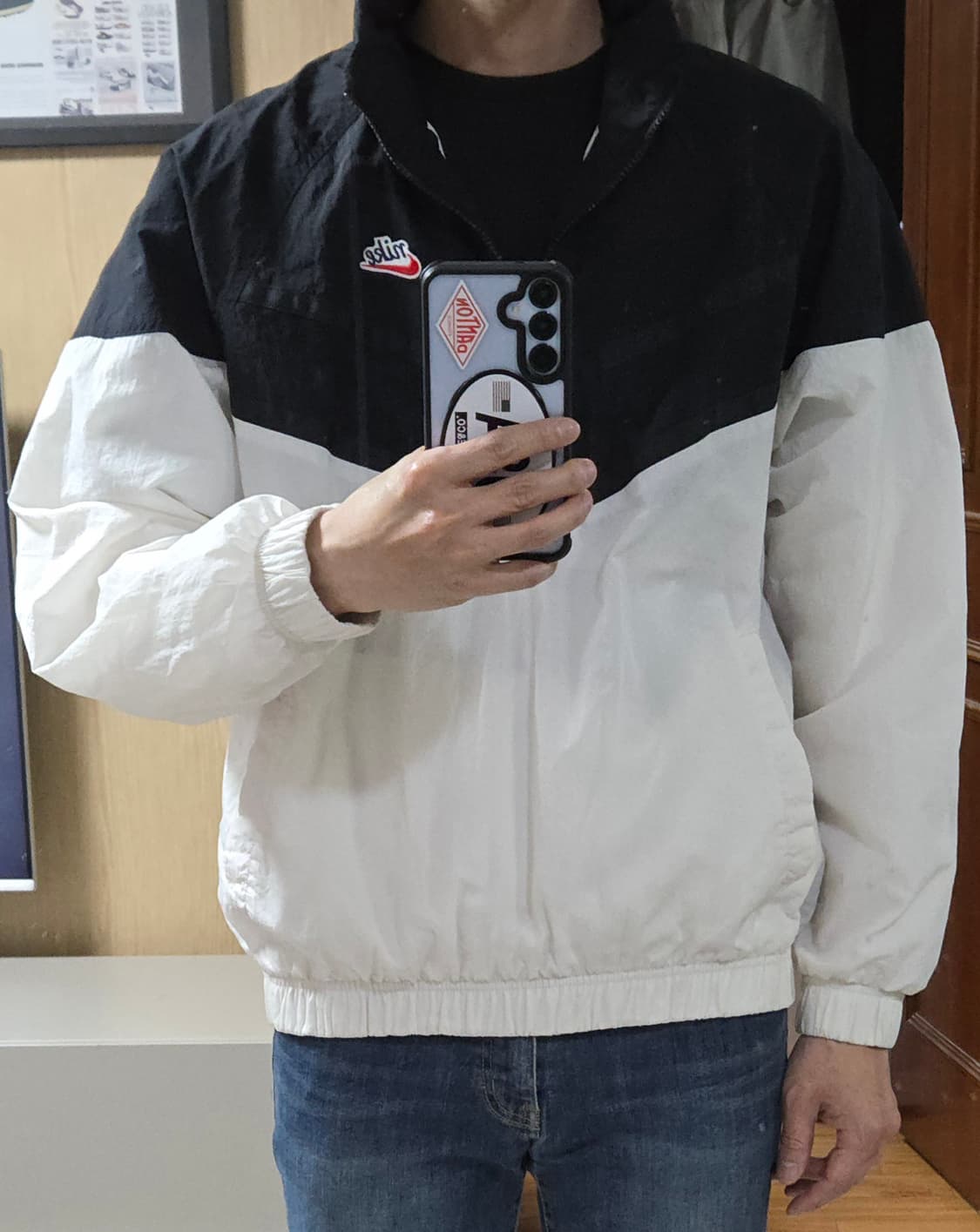 (착샷) 나이키 헤리티지 윈드러너 아노락 자켓  상품이미지9