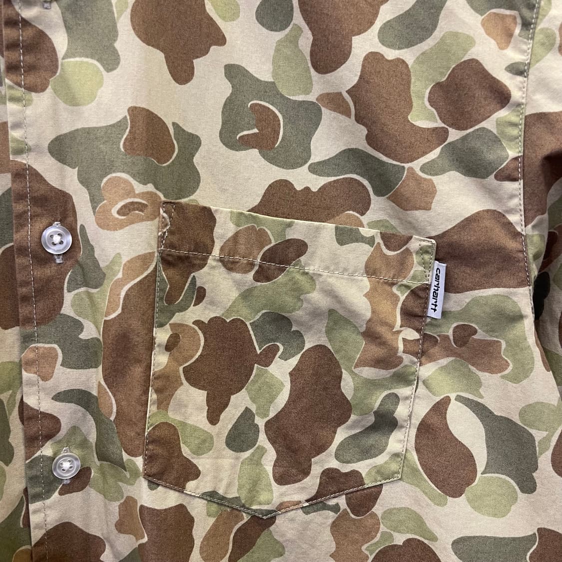 Carhartt S/S Camou Shirt 상품이미지4