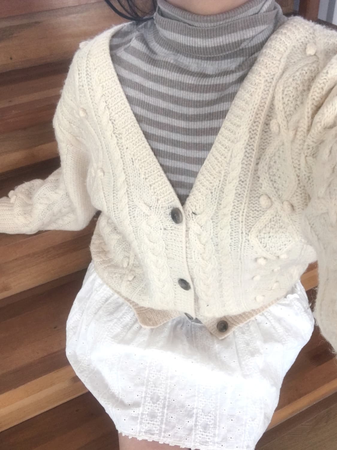 폼폼 니트 가디건 상품이미지2