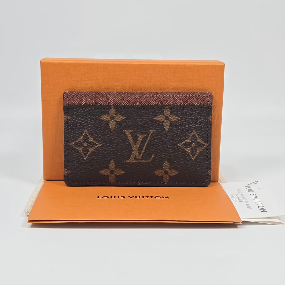 루이비통 모노그램 포토 카트 카드지갑 상품이미지1