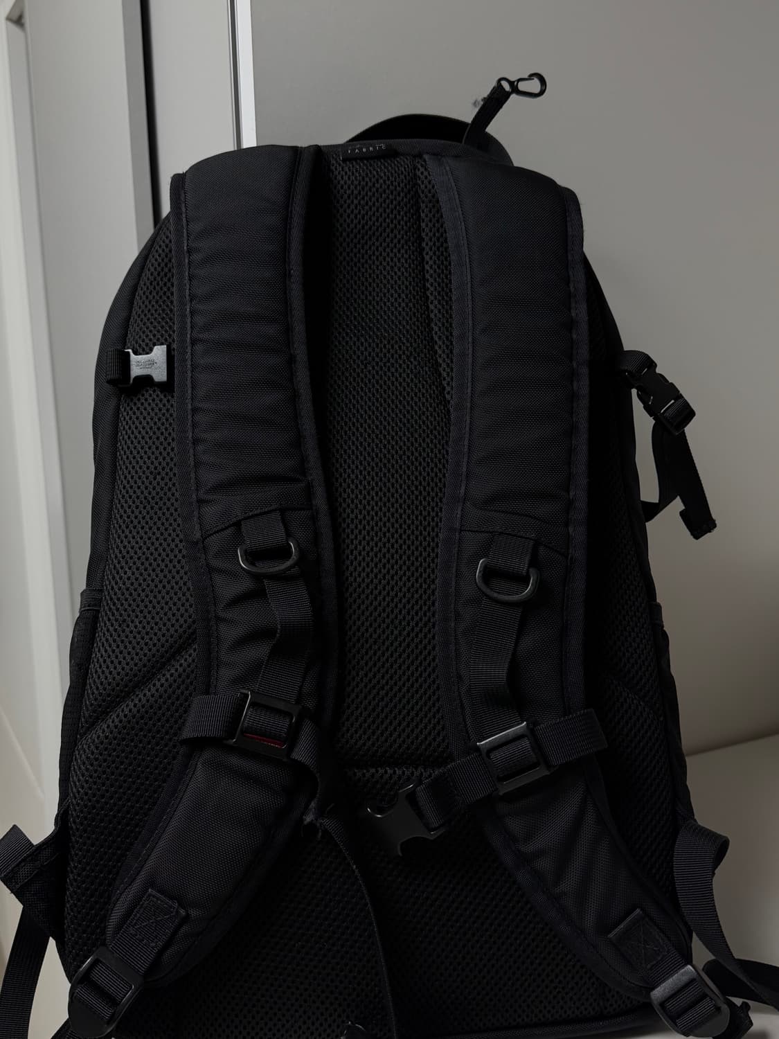 슈프림 18ss 백팩 상품이미지2