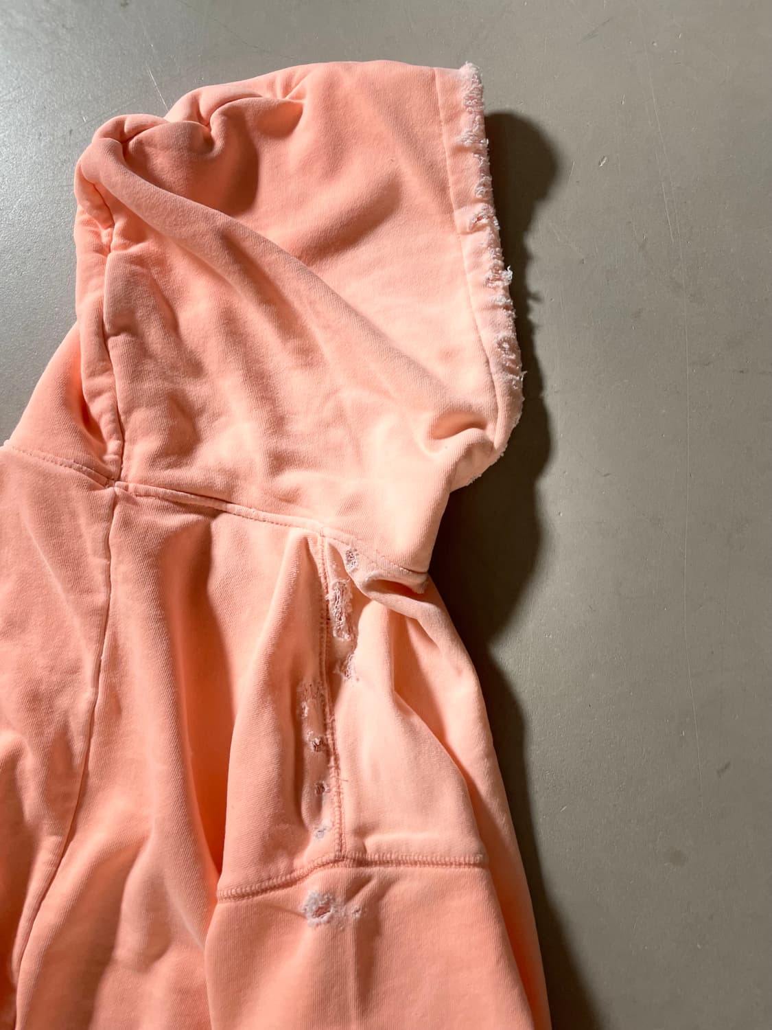 KZ 아틀리에 Distressed Hoodie  상품이미지8