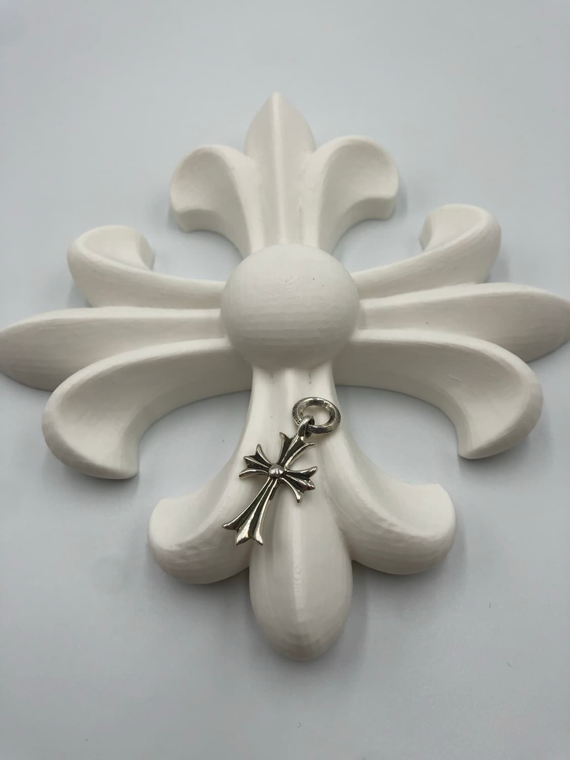 크롬하츠 타이니크로스 참 펜던트 상품이미지4