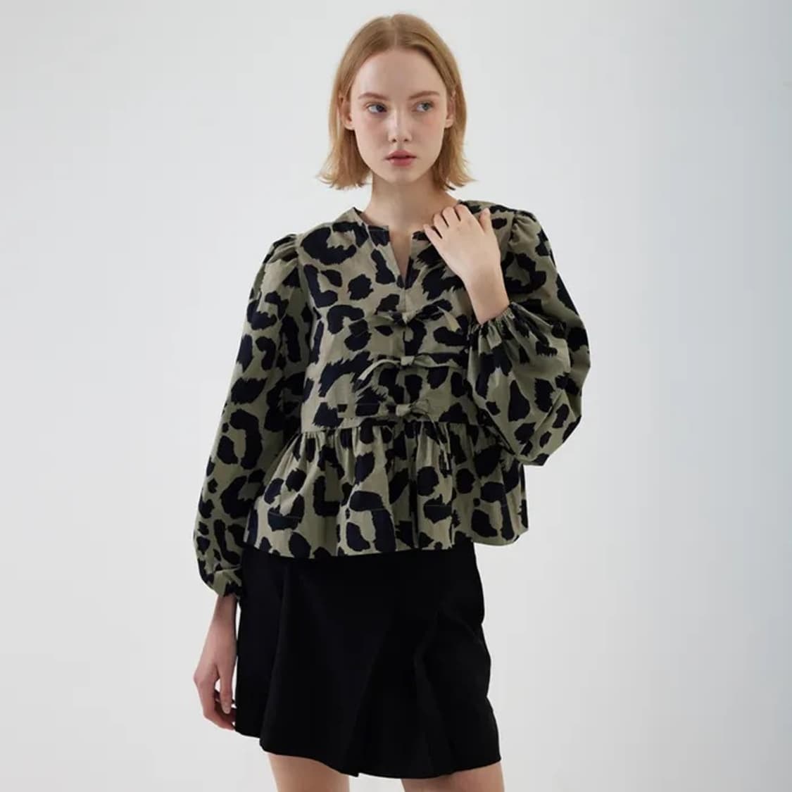 히비스커스블룸  Julie Puff Long Sleeve Blouse  상품이미지3