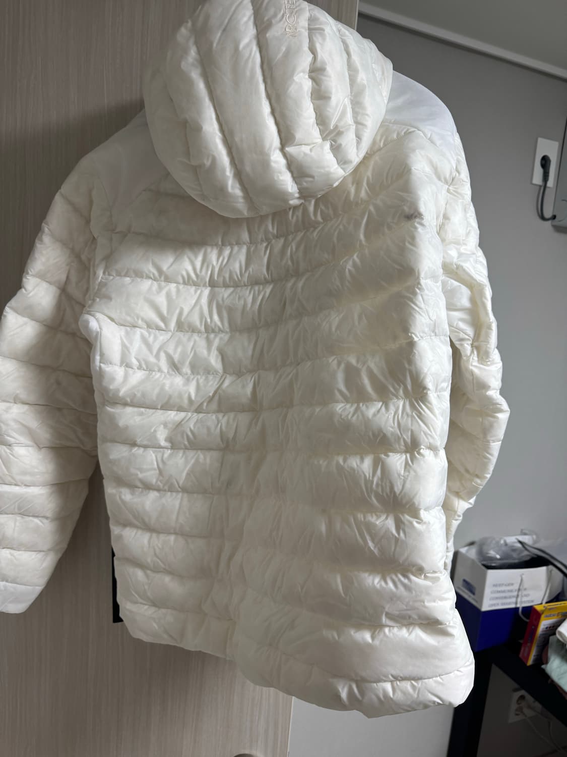 아크테릭스 세륨 후디(W) 화이트 아웃 상품이미지3