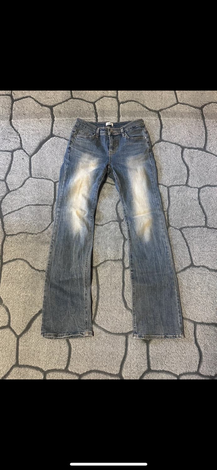 로우라이즈 부츠컷 스판 데님 상품이미지1