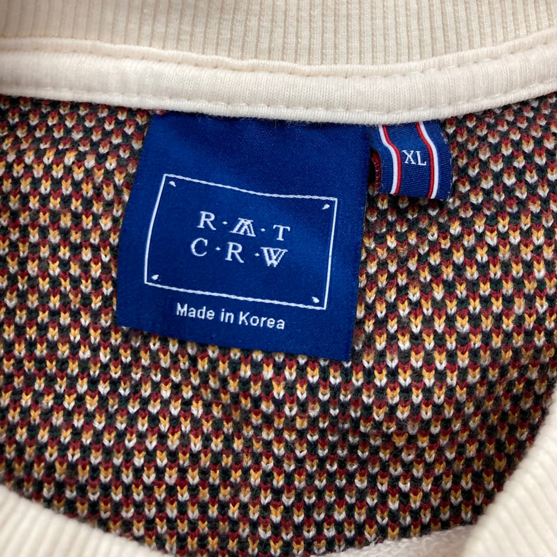 로맨틱크라운 E.D.V 하프자카드 크루넥 맨투맨 상품이미지6