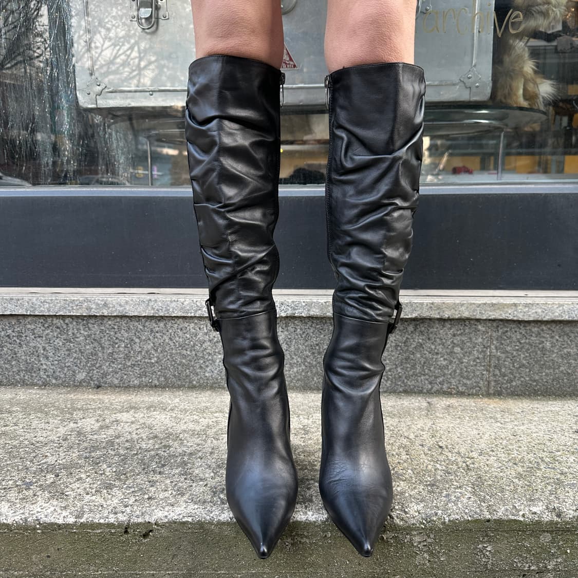 00s 빈티지 가죽 버클 롱 스틸렡토 부츠 상품이미지7