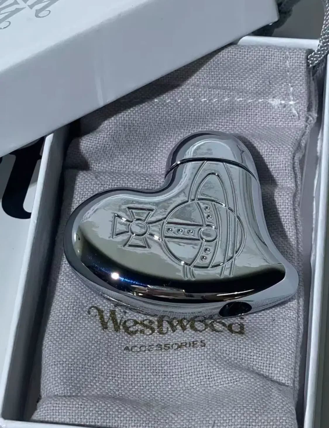 비비안웨스트우드 하트 라이터 실버 상품이미지1