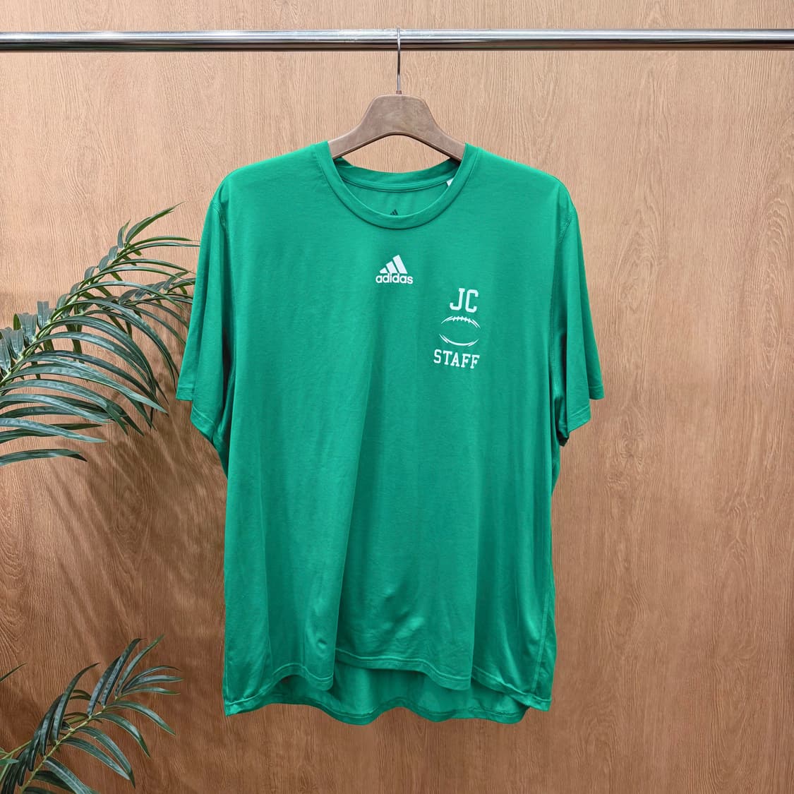 아디다스 반팔 티셔츠 로고 레터링 프린팅 라운드넥 디테일 오버핏 그린 상품이미지1