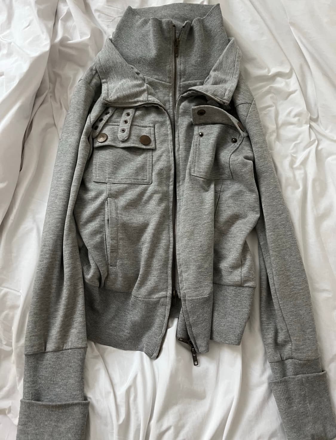 빈티지 그레이 집업 상품이미지1