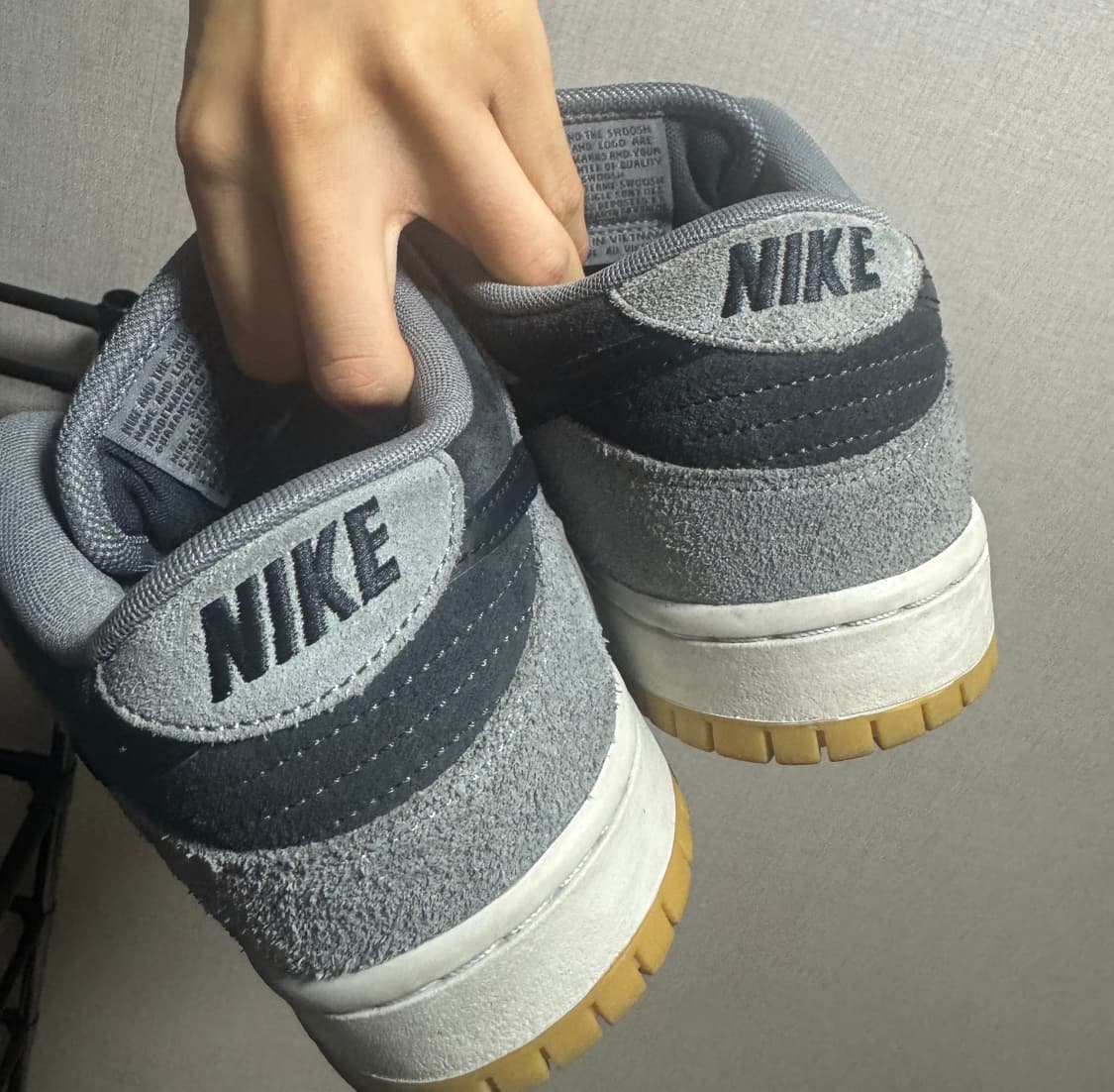 나이키 SB 덩크 로우 프로 블랙 앤 스모크 그레이 상품이미지5