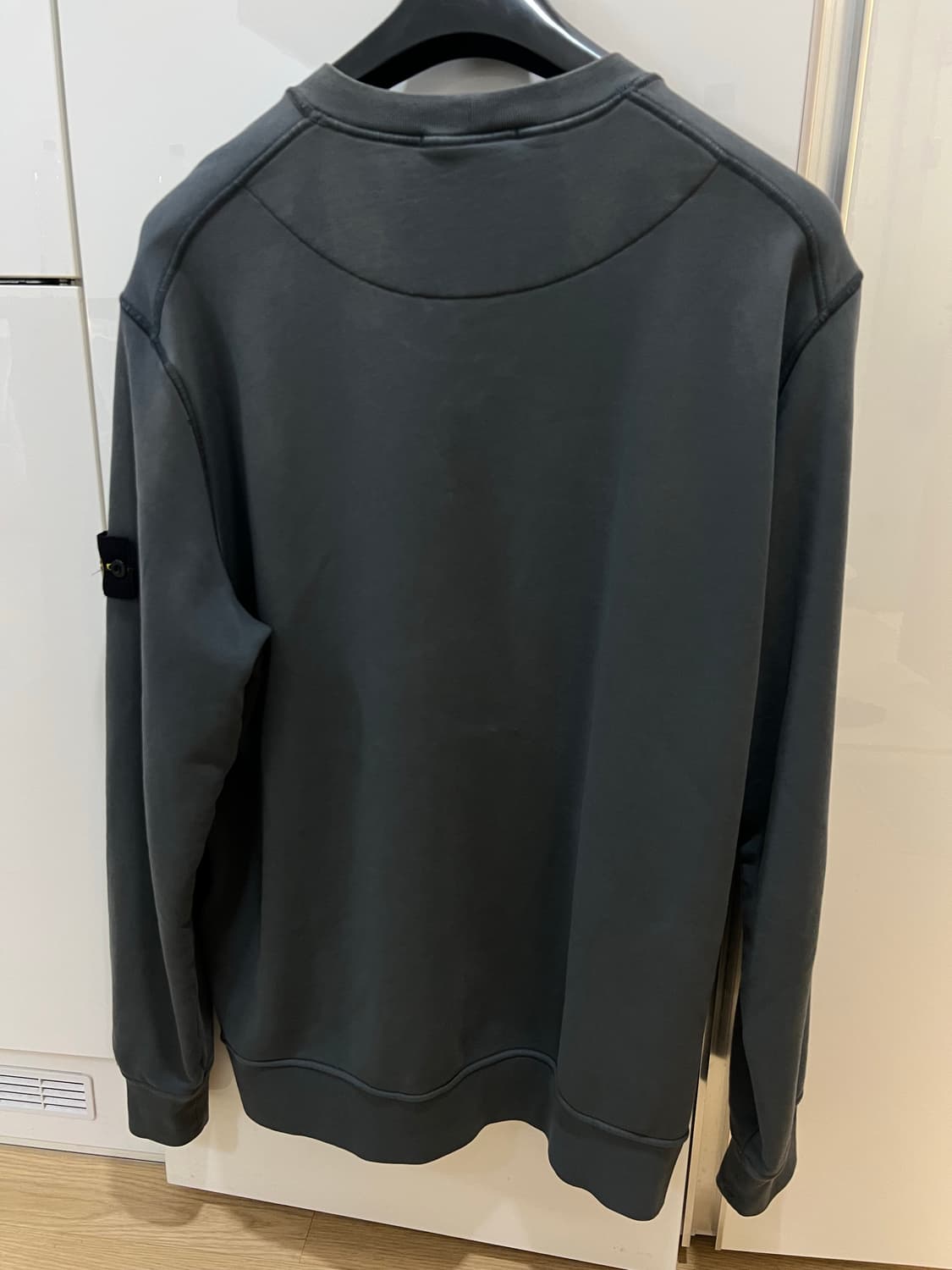 24fw 스톤아일랜드 맨투맨 2xl 상품이미지2