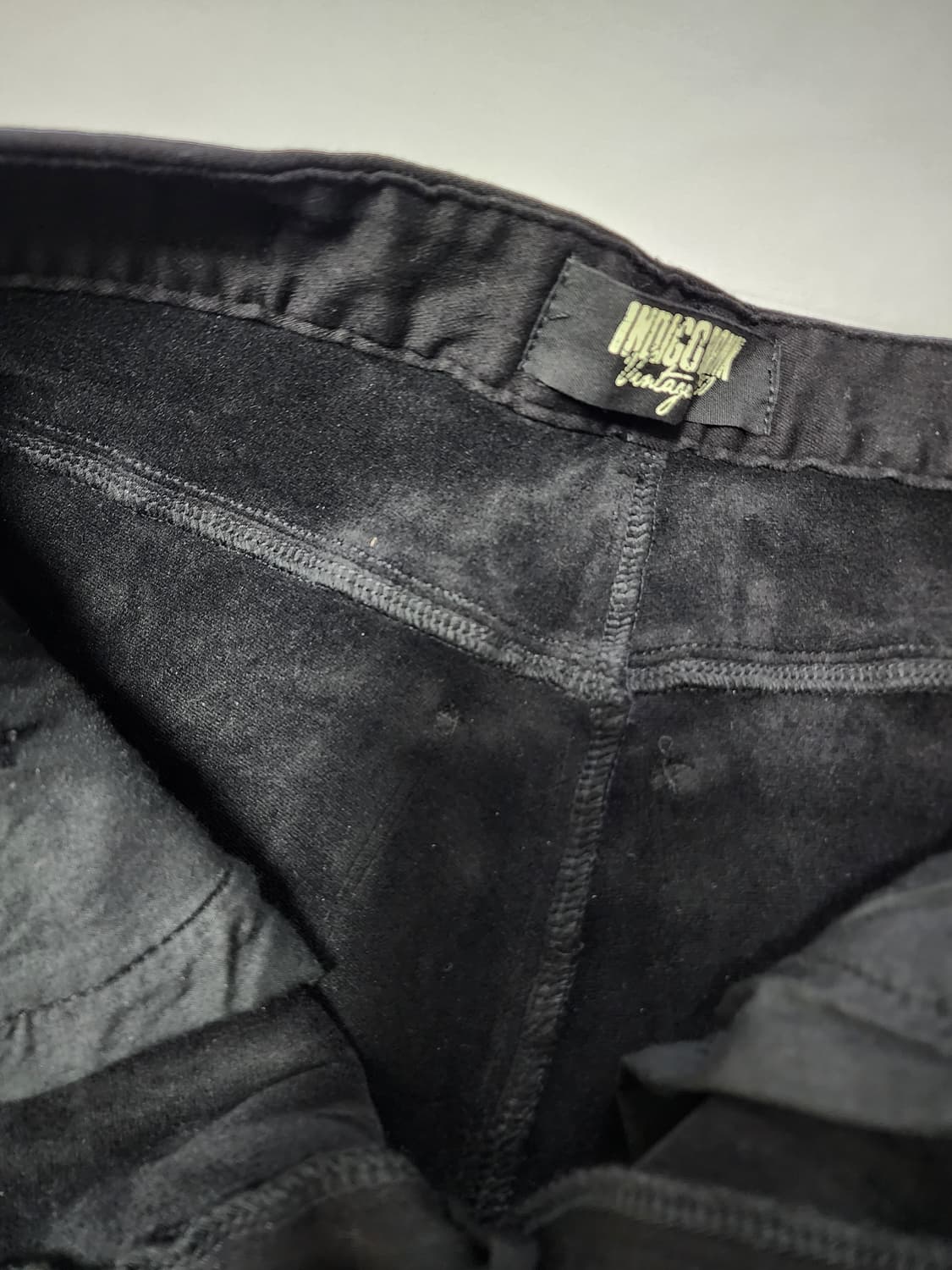 인디고뱅크벨벳본딩기모와이드블랙진30사이즈 상품이미지4