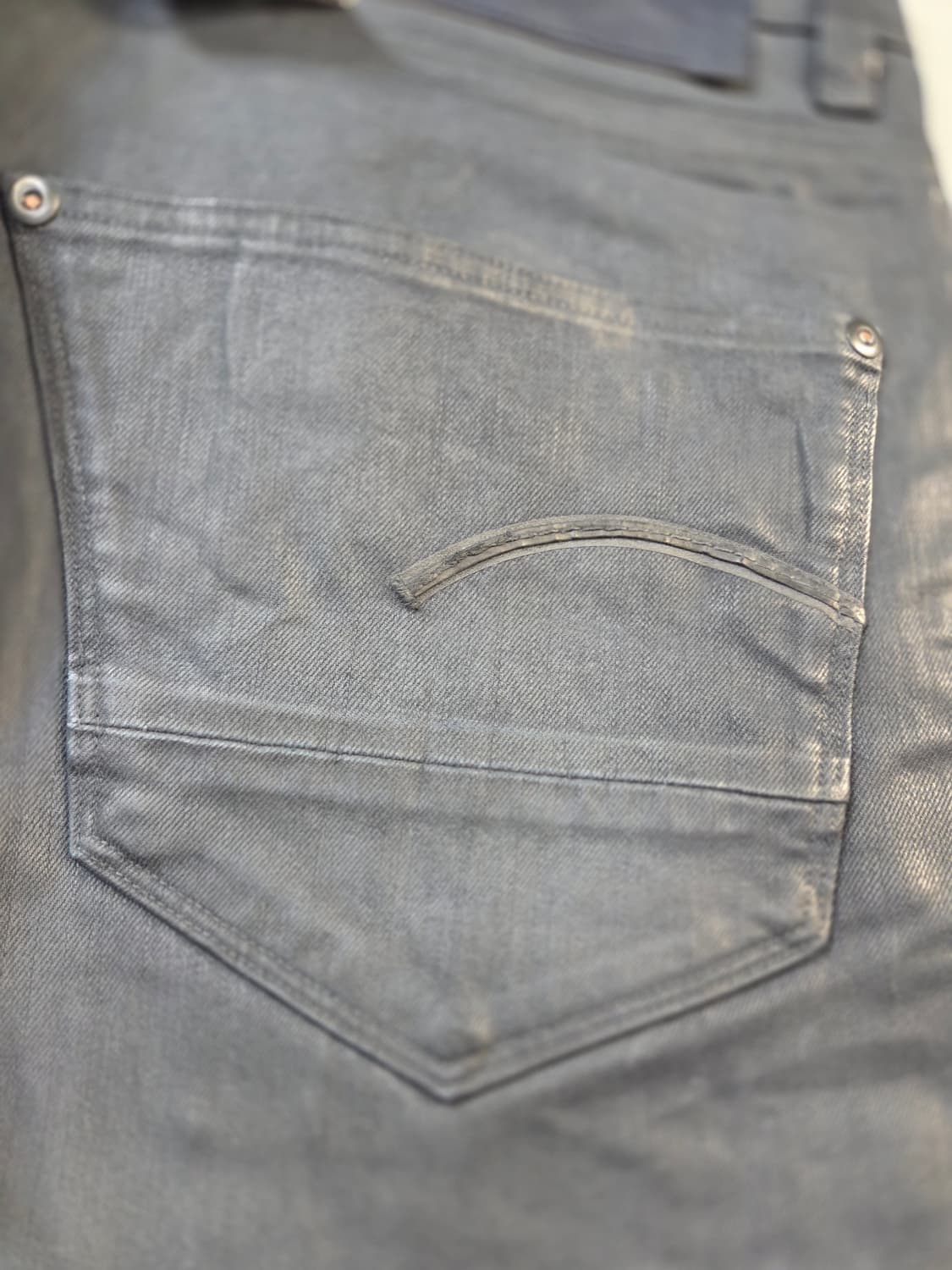 [DIESEL] 디젤 블랙 워싱 데님 팬츠(W33/L32) 상품이미지5