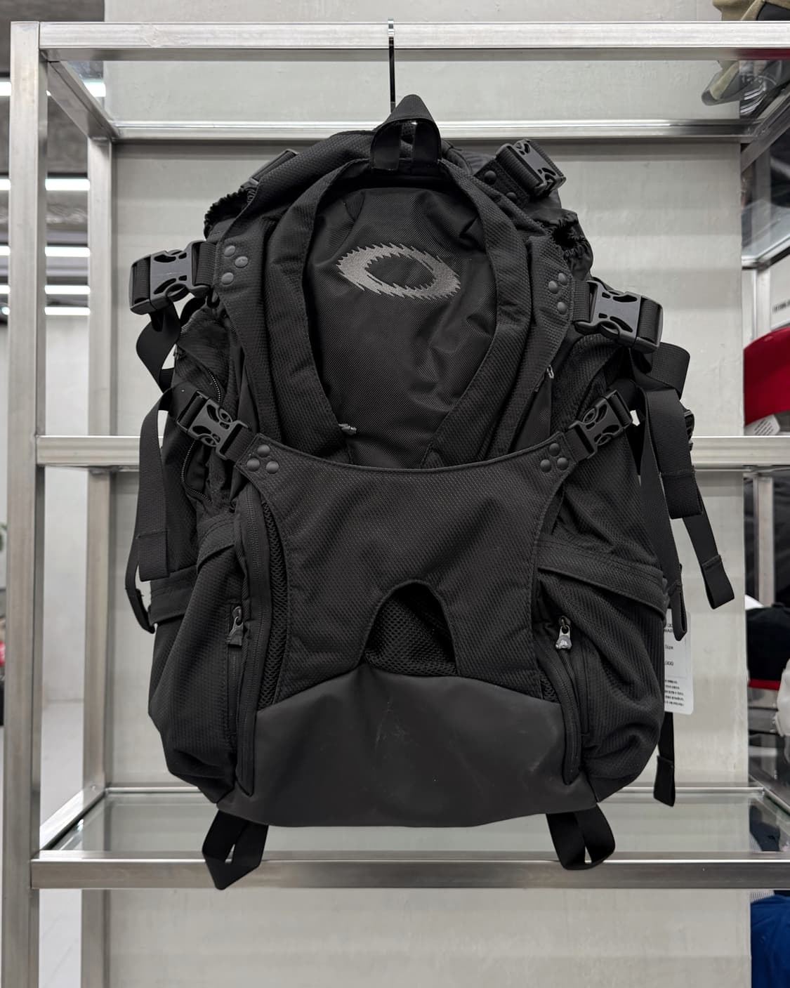 오클리 00s 아이콘 테크니컬 백팩 상품이미지1