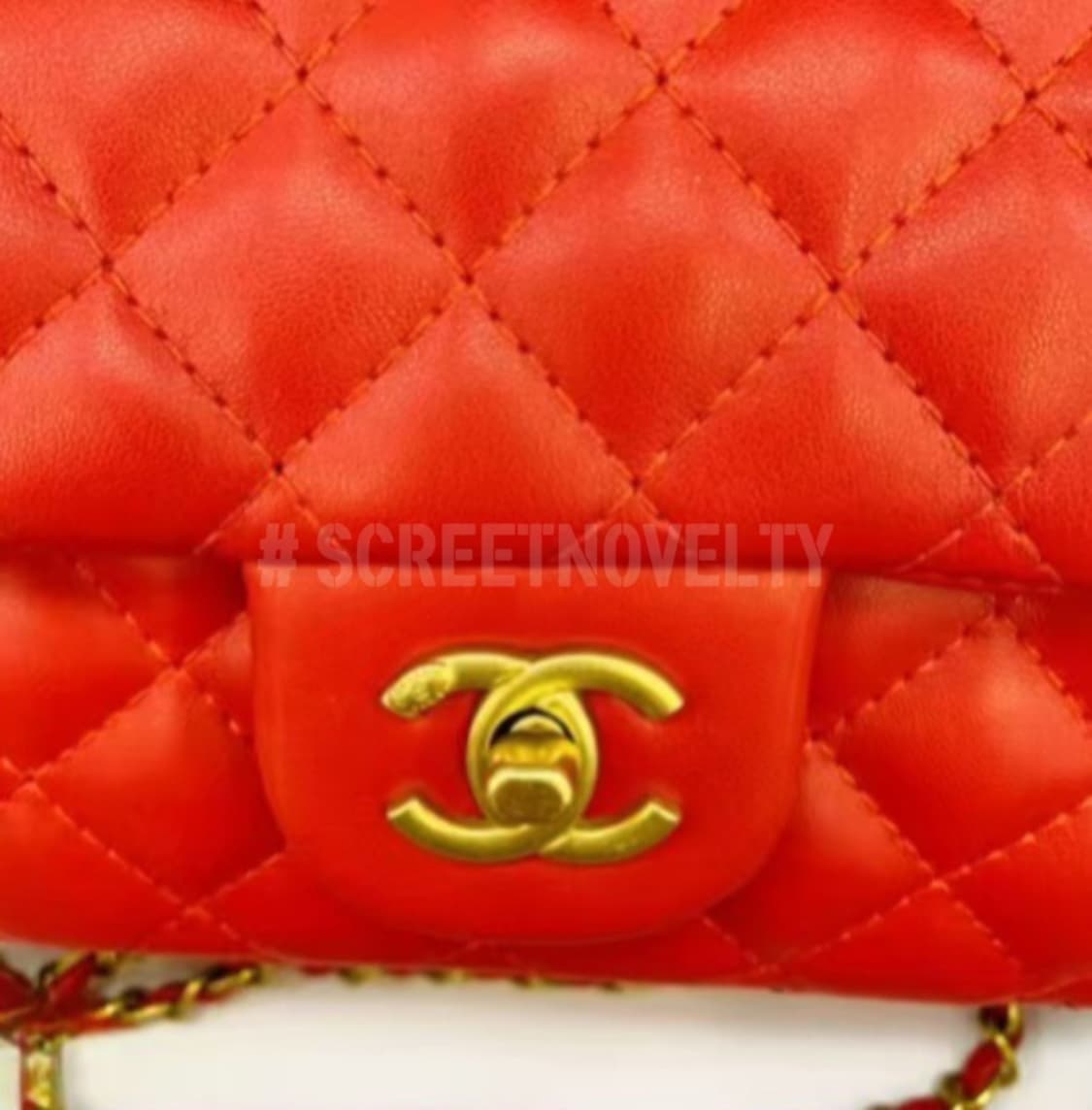 샤넬 퀄팅 하트참 클래식 이니셜 체인백 숄더백 상품이미지6