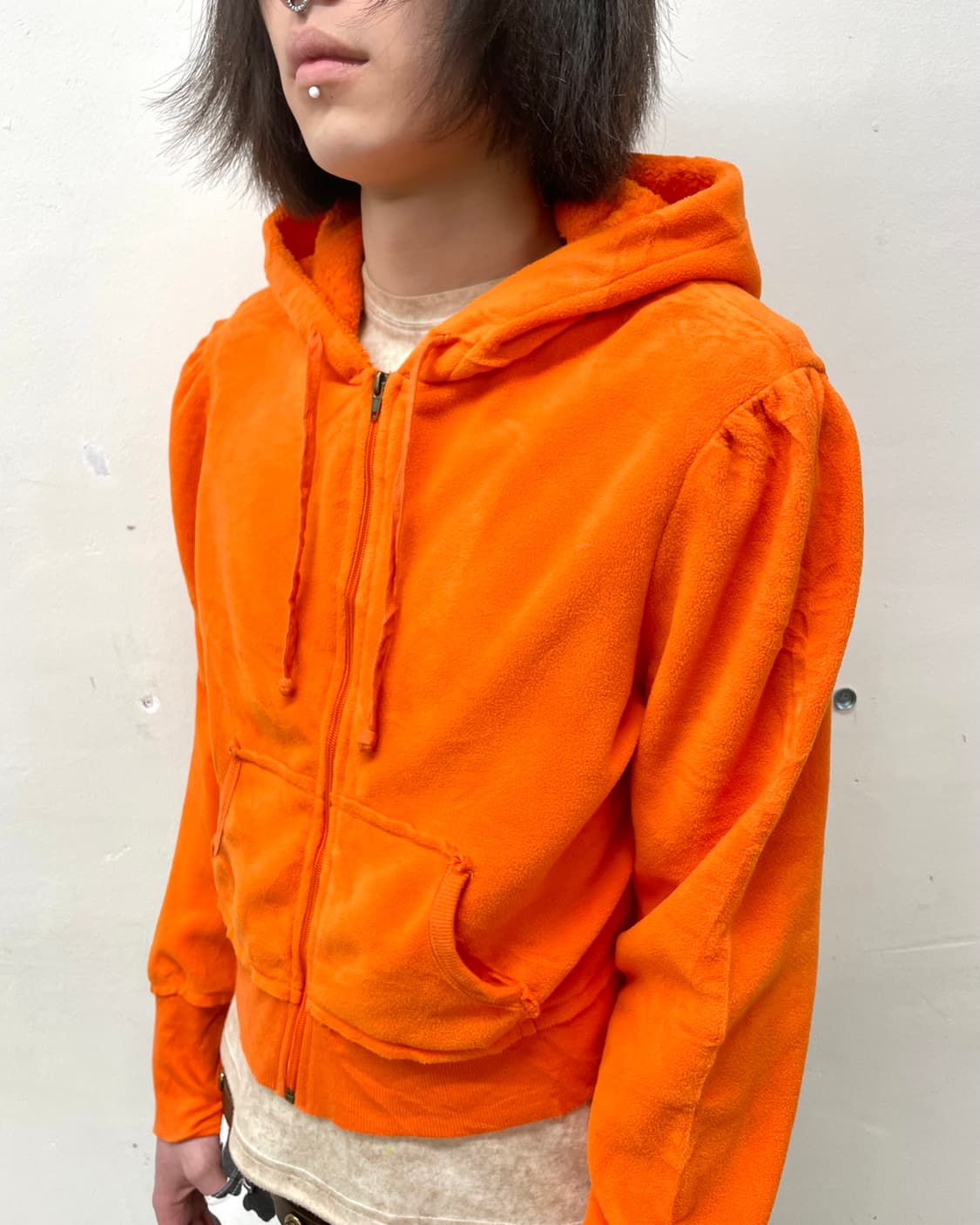 shoulder puff orange cropped hooded zip 상품이미지4