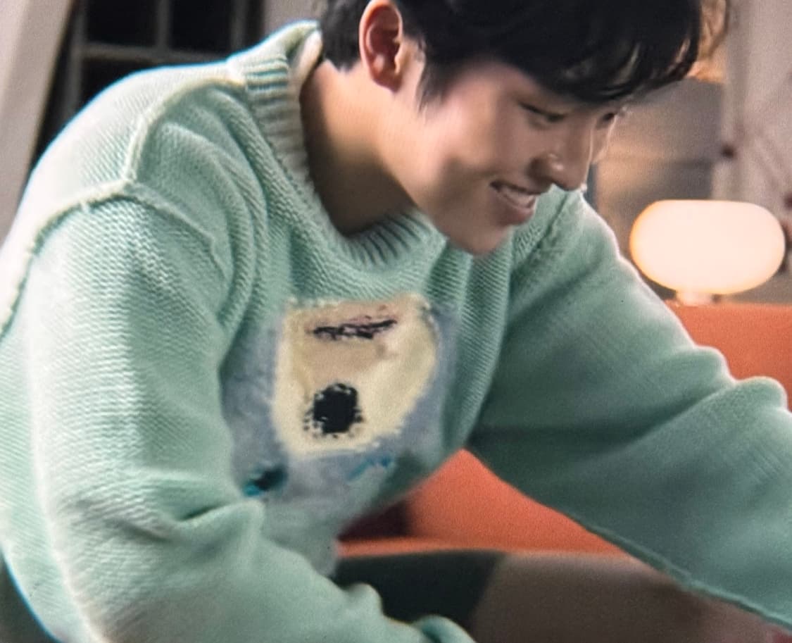더블렛 23AW 오버핏 민트컬러 베어마스크 니트 상품이미지1