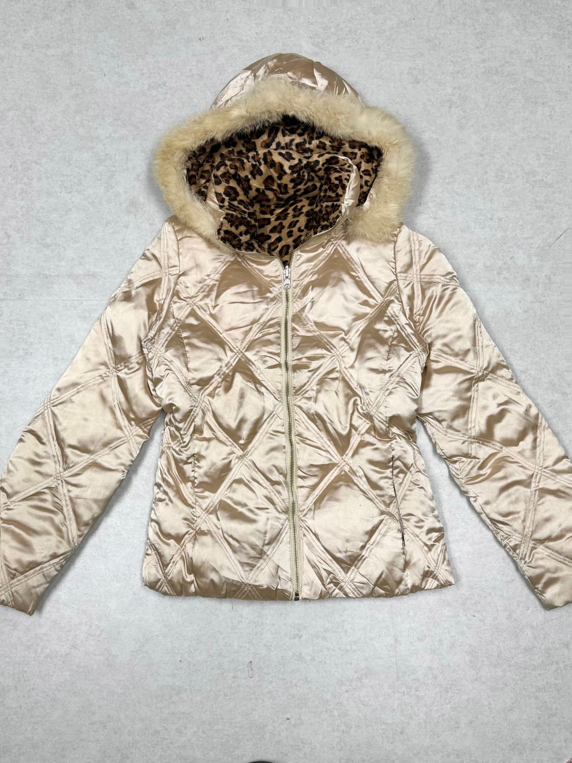 갸루 울프죠 레오파드 리버시블 패딩 상품이미지2