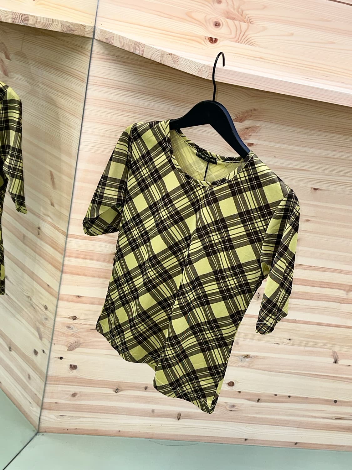 yellow checked top 상품이미지1