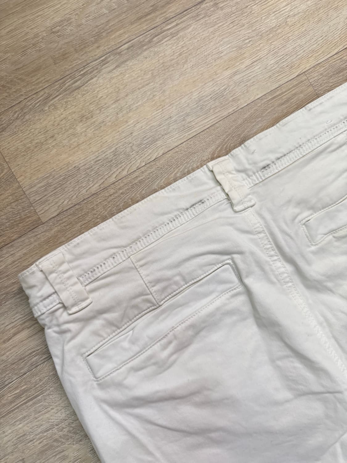 자라 화이트 팬츠 슬림 스케이터 핏 상품이미지4