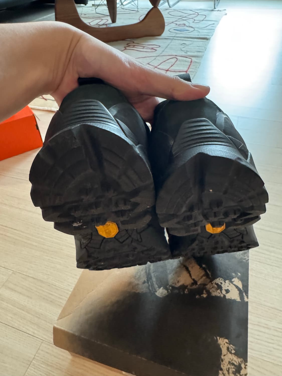 로아 카타리나 블랙 285 상품이미지4