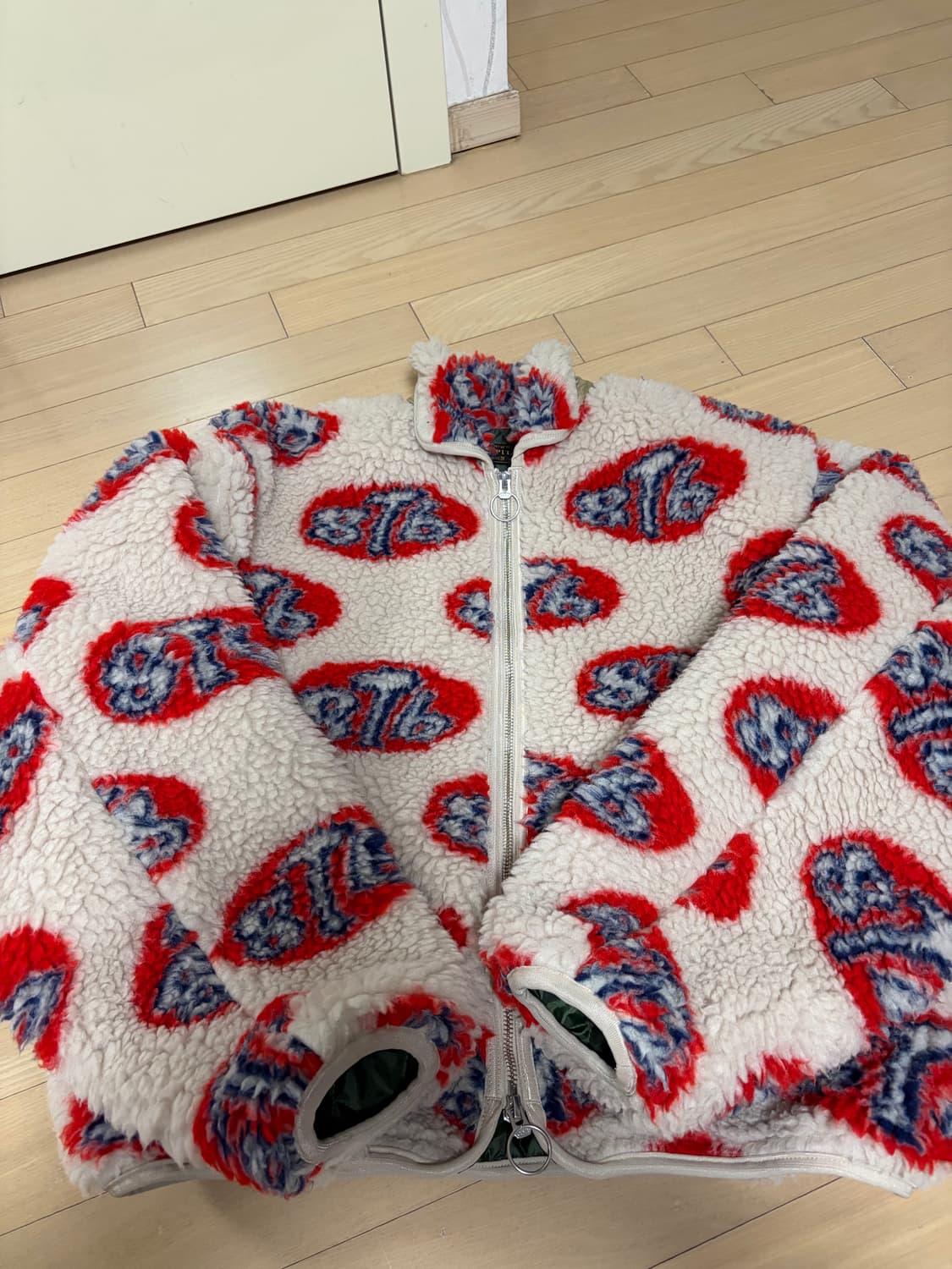 캐피탈 보아 후리스 상품이미지1