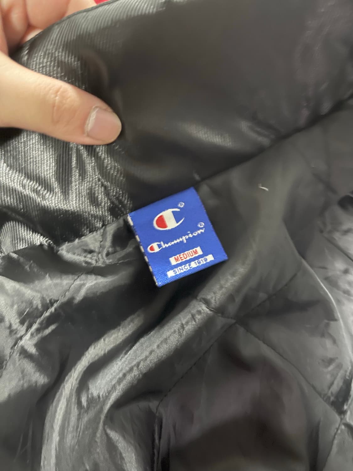 챔피온 블랙 누빔 퀼팅 자켓 상품이미지4