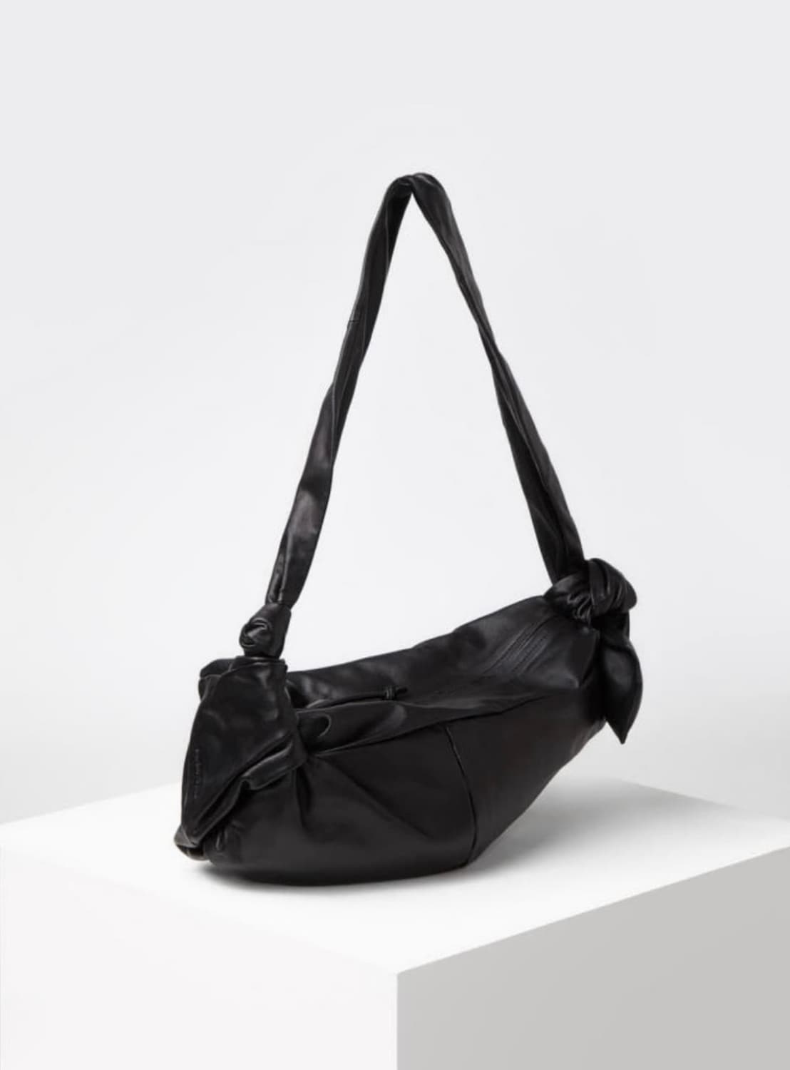 아카이브앱크 터번백 램스킨 블랙 양가죽 르메르 크로와상백 맛 범백 가방 상품이미지4