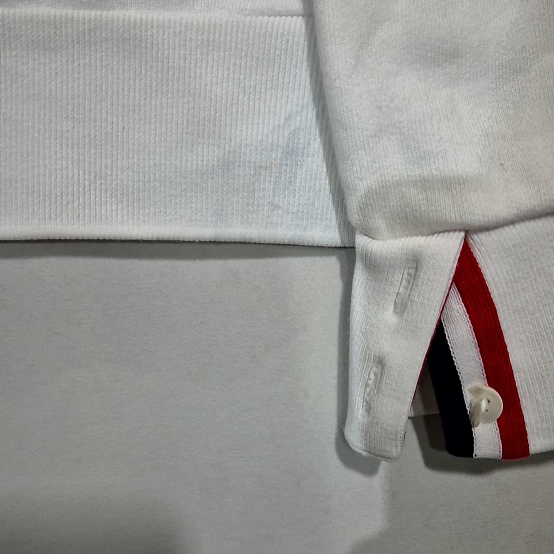 Thom Browne 톰브라운 백 삼선 후드티 상품이미지4