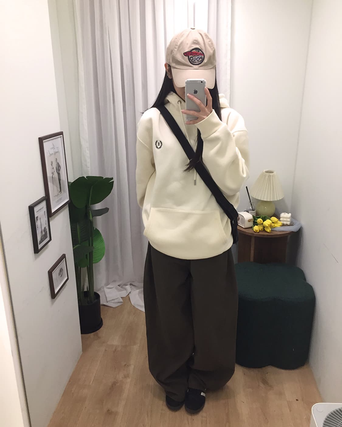 공용 어반드레스 오버핏 기모후드티 100 상품이미지1