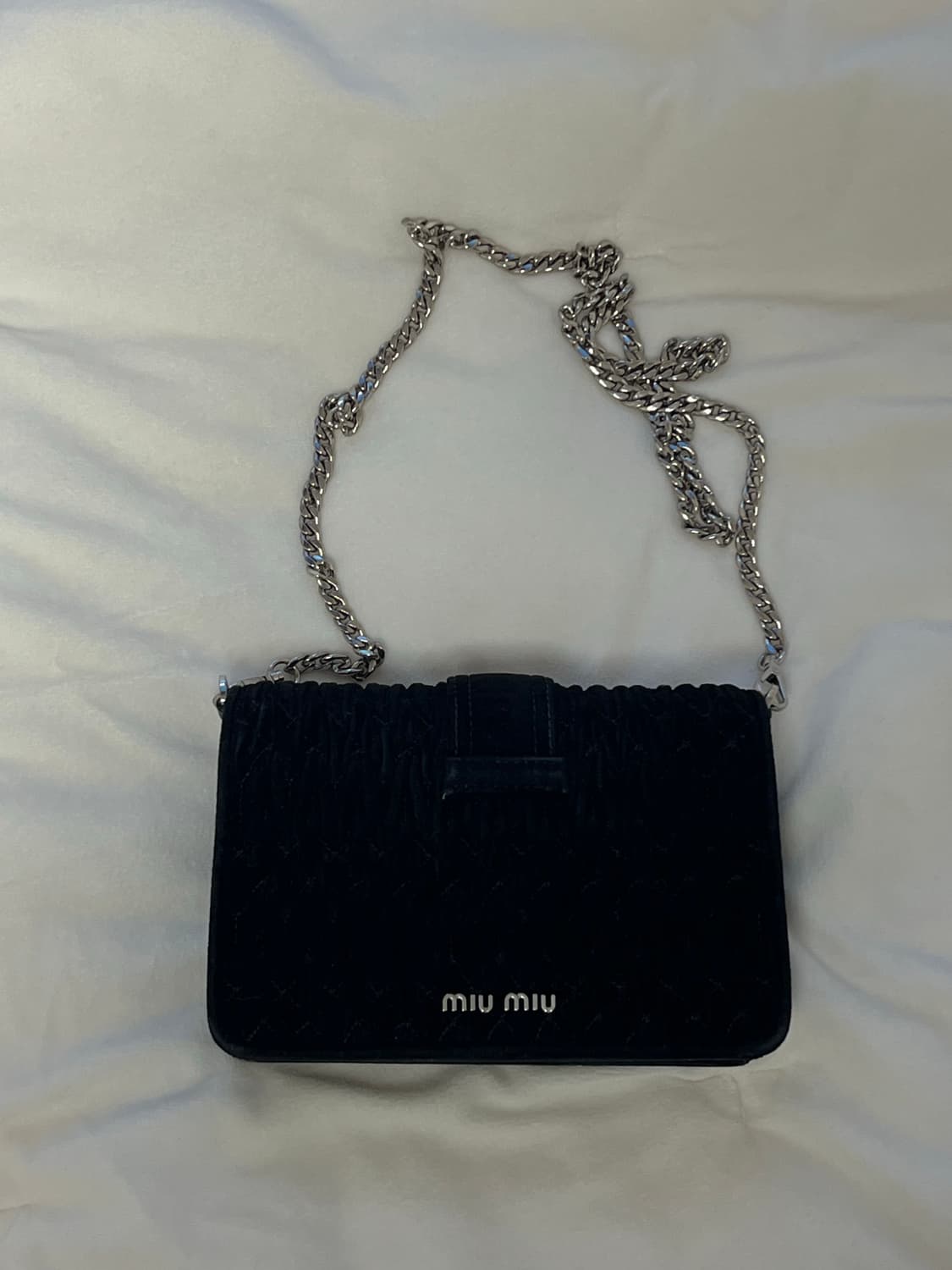 미우미우 마테라쎄 벨벳 체인백 상품이미지2