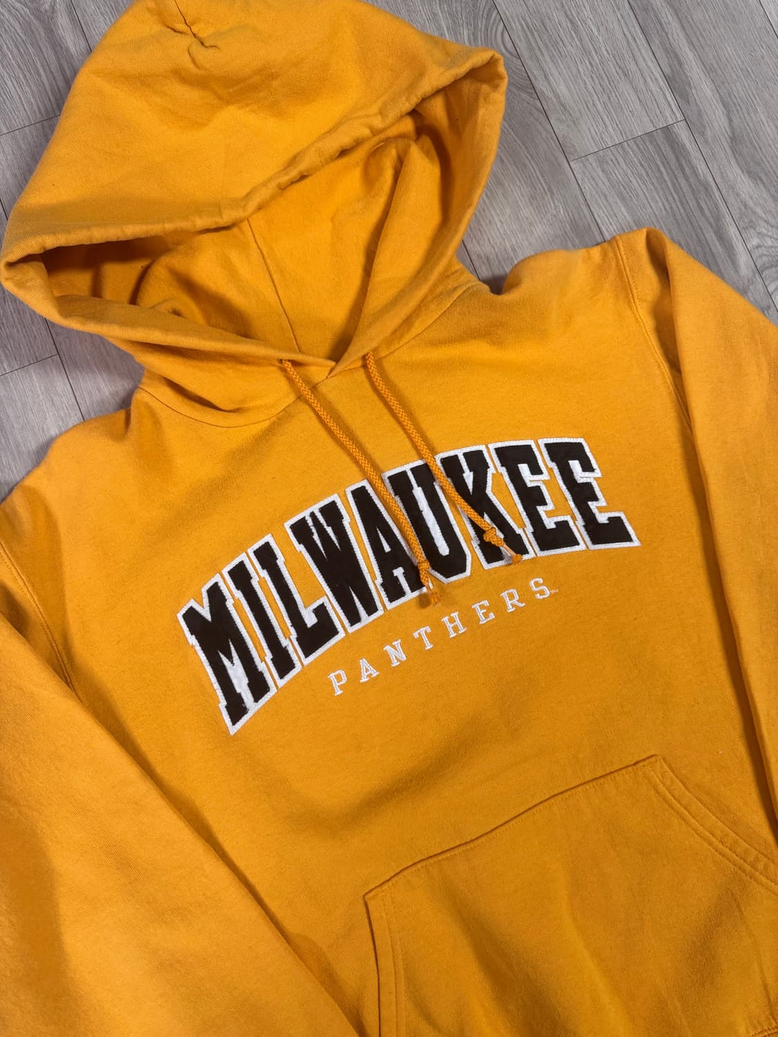챔피온 밀워키 후드 티셔츠 옐로우 상품이미지2