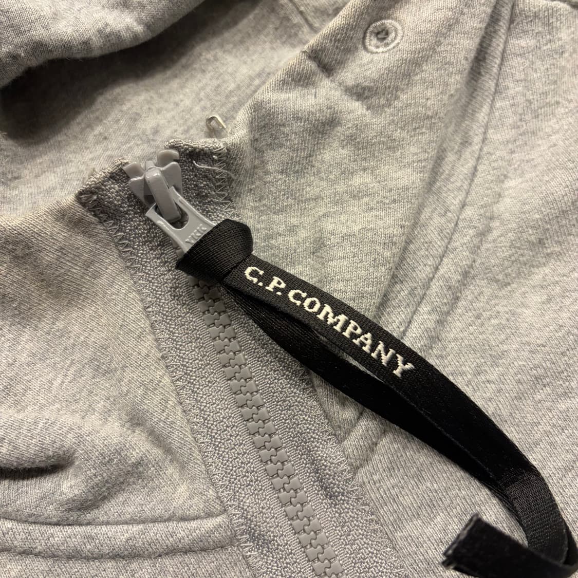 [3XL] 20s CP컴퍼니 고글 스웻 후드집업 그레이 C25 상품이미지4