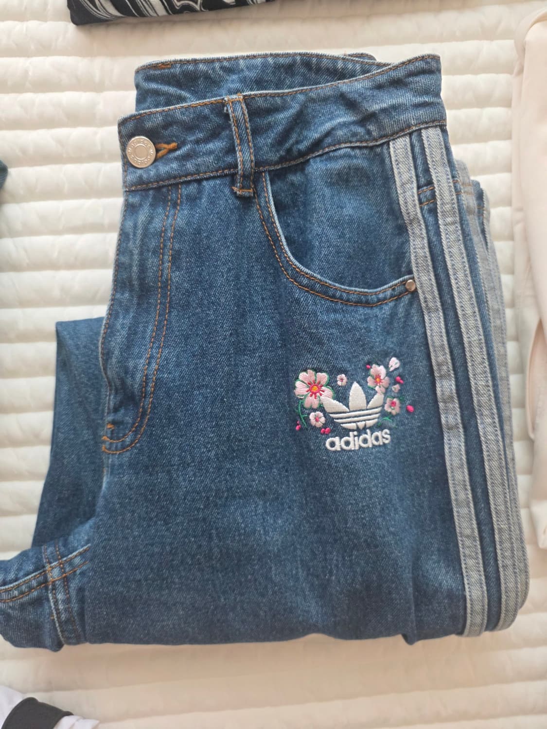 아디다스 플라워 데님 팬츠  상품이미지2