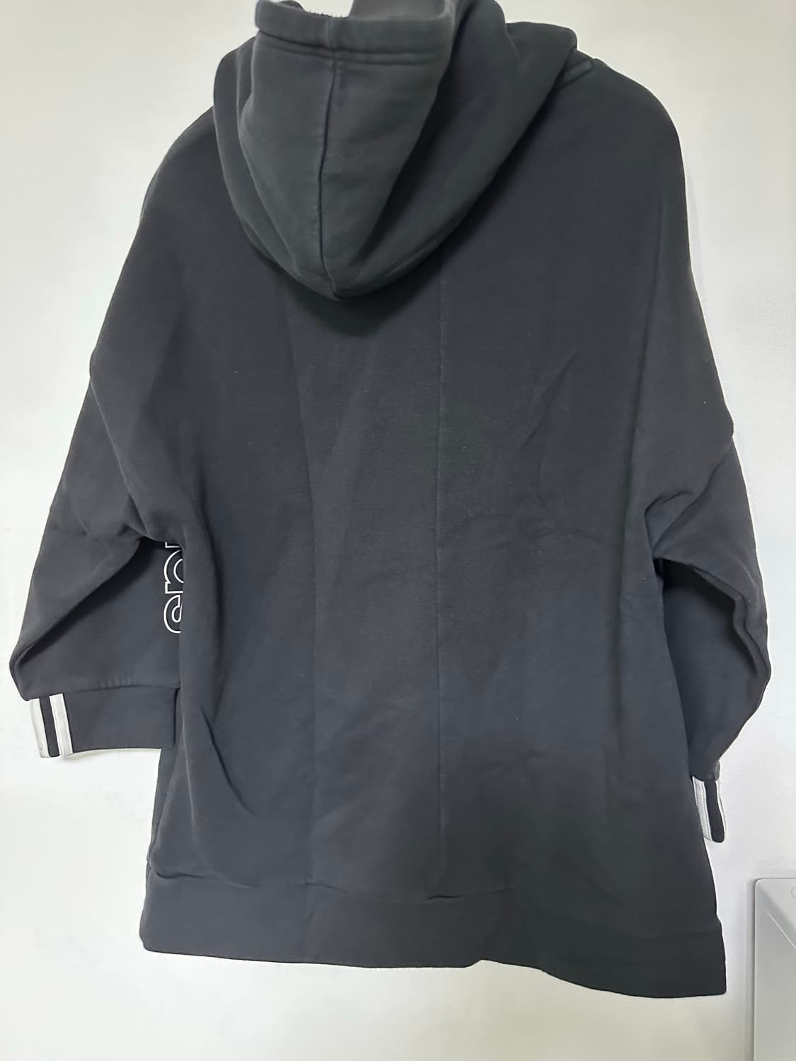 아디다스 블랙 후드티 A/M 사이즈 상품이미지4