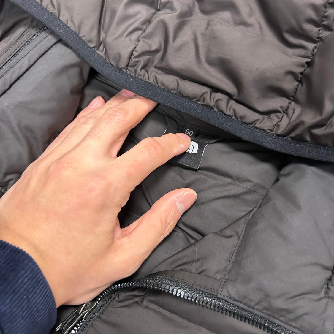 The North Face Lightweight Down Jacket 상품이미지6