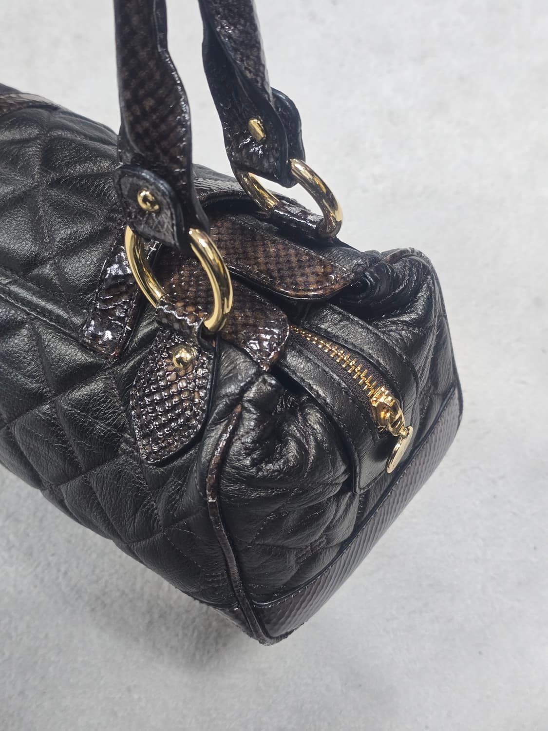 발렌시아가 00s 뱀피 핸드백 상품이미지3