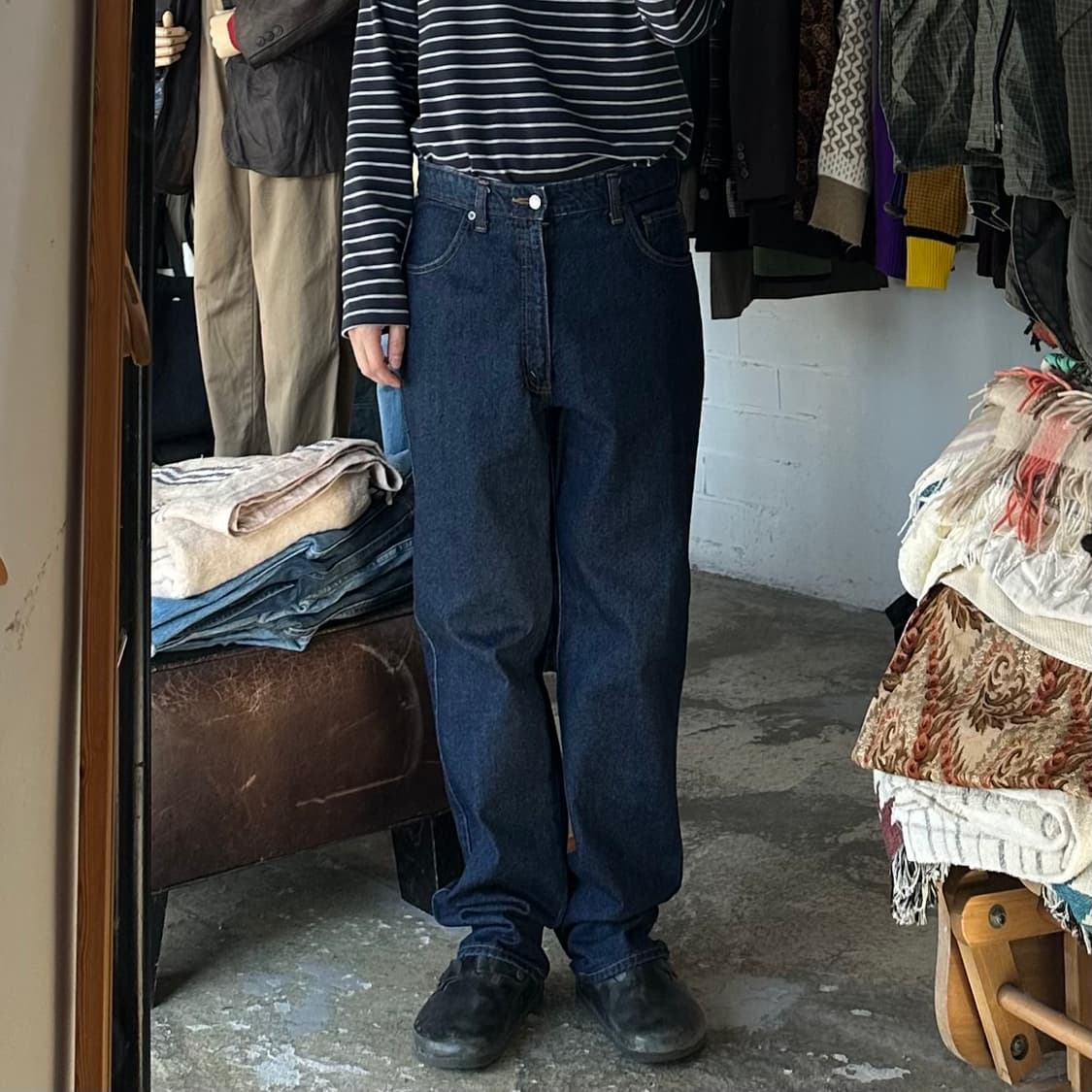 (착용컷) 80~90's BOBSON 데님 팬츠 (남성용 33.5) 상품이미지3