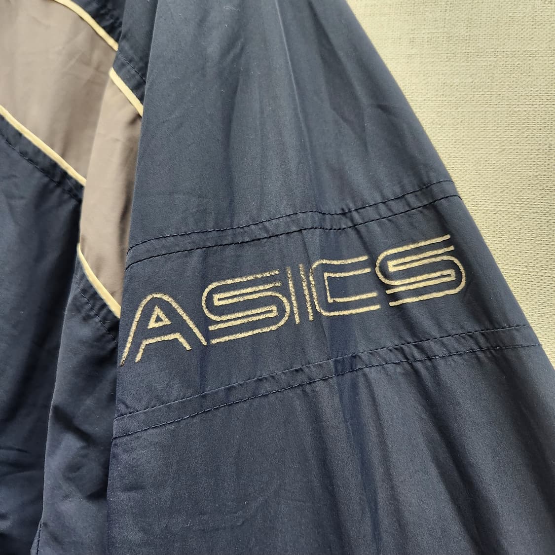 올드스쿨 아식스 로고/사이드 바람막이 자켓 3XL 상품이미지3